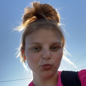 Meet your Posher, Haylee